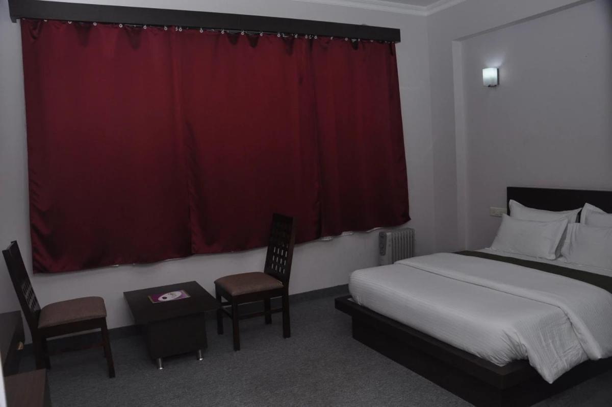 Neelkanth'S Bagar Inn Resort Jhunjhunu Buitenkant foto