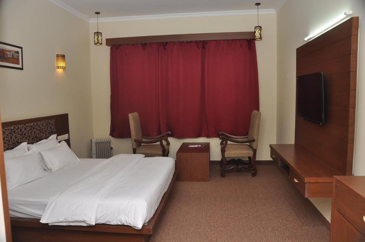 Neelkanth'S Bagar Inn Resort Jhunjhunu Buitenkant foto